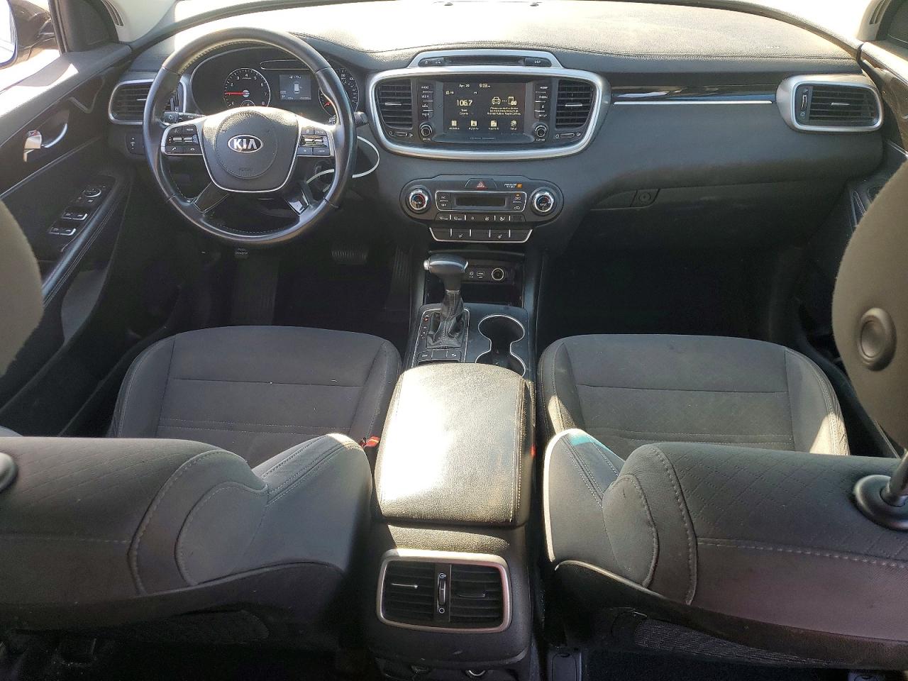 2019 KIA SORENTO