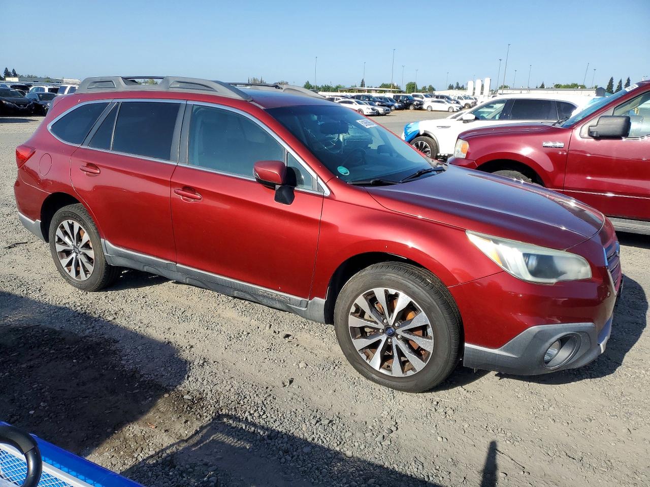 2015 SUBARU OUTBACK