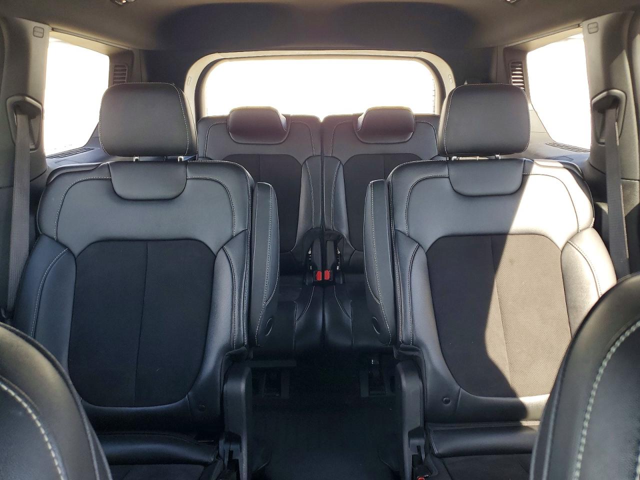 2023 JEEP CHEROKEE