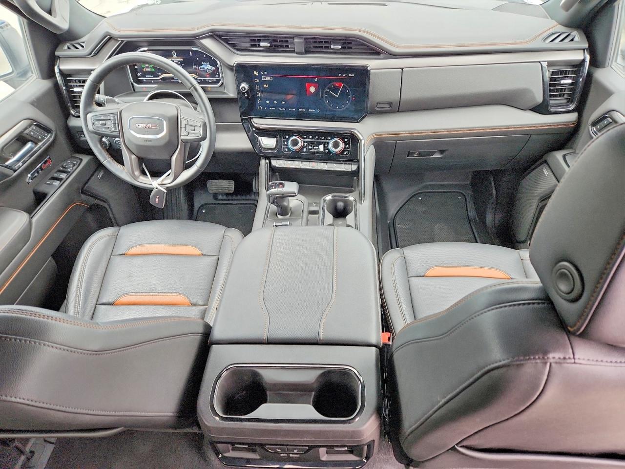 2024 GMC SIERRA