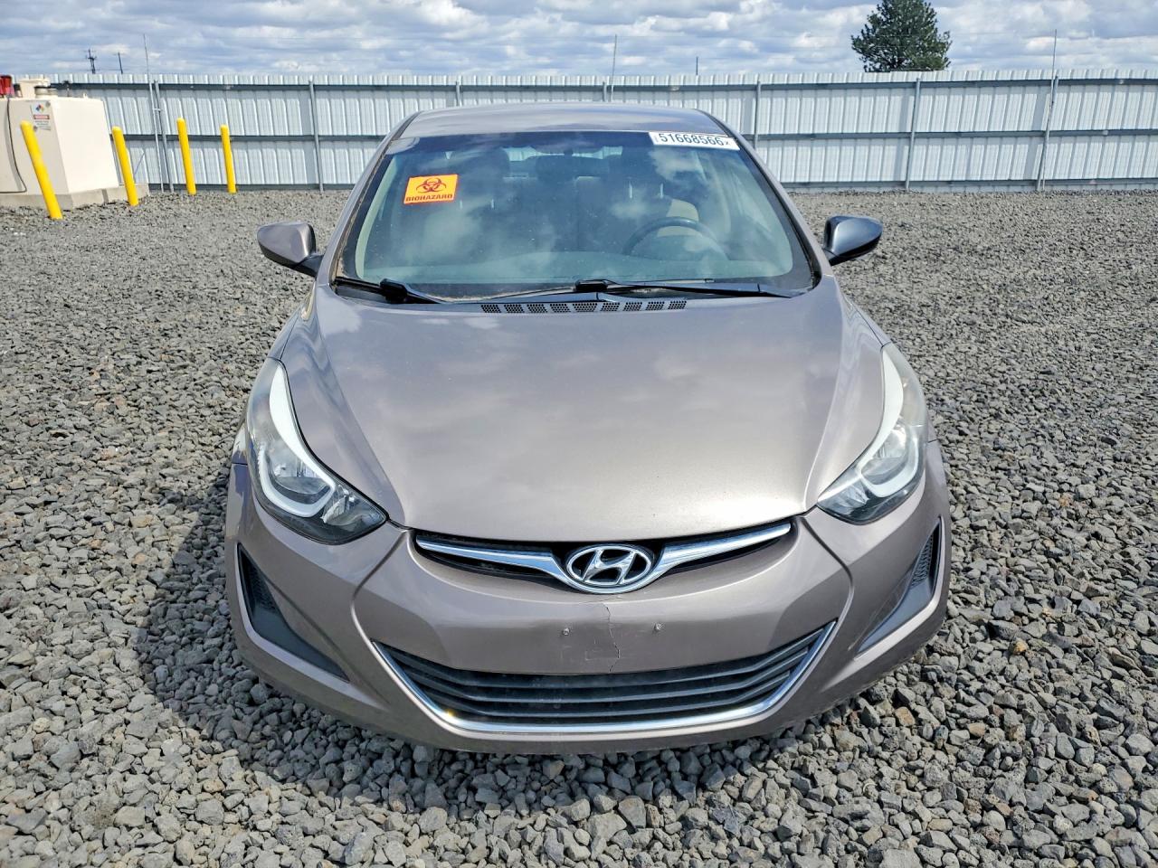 2016 HYUNDAI ELANTRA