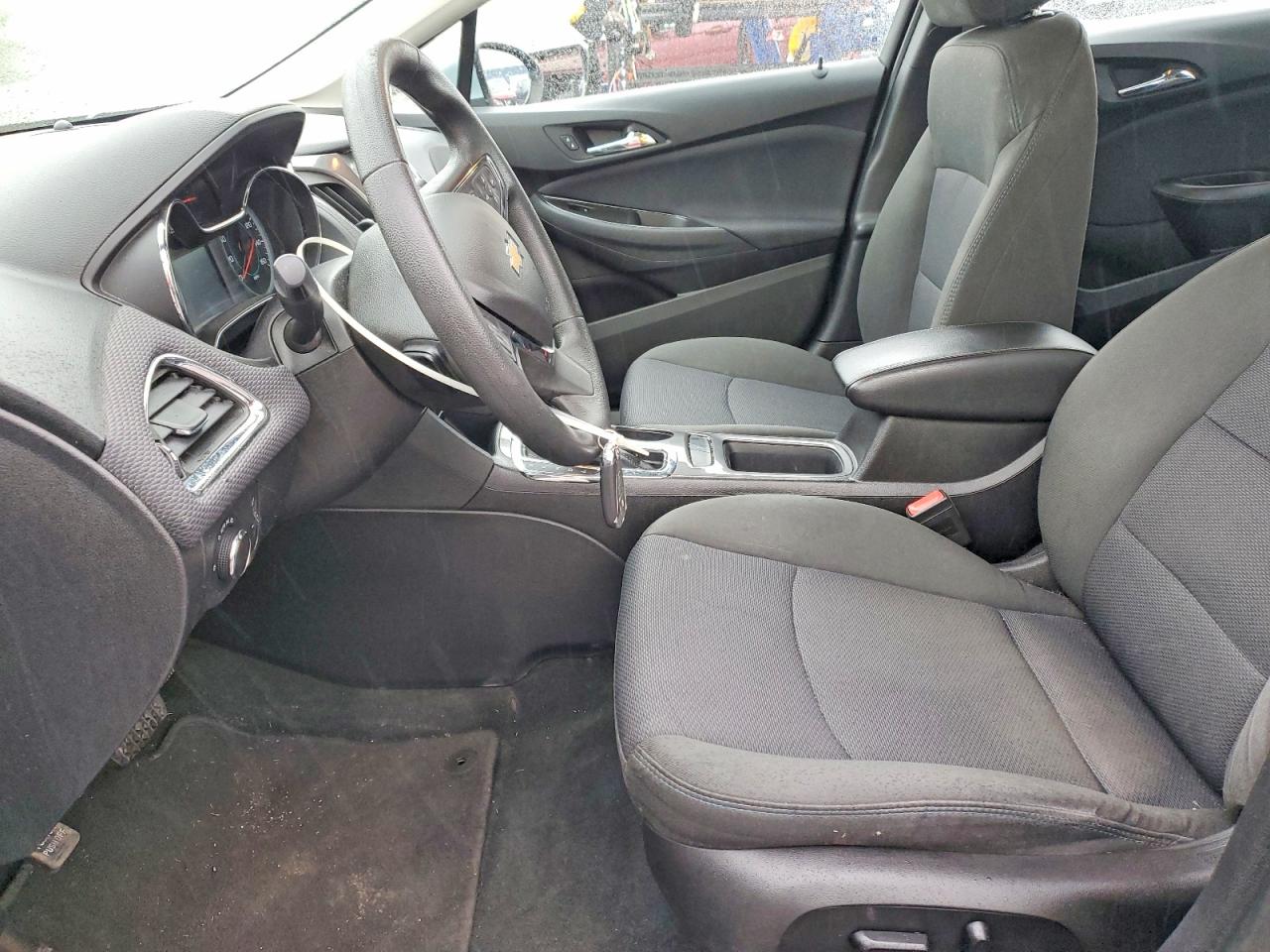 2017 CHEVROLET CRUZE
