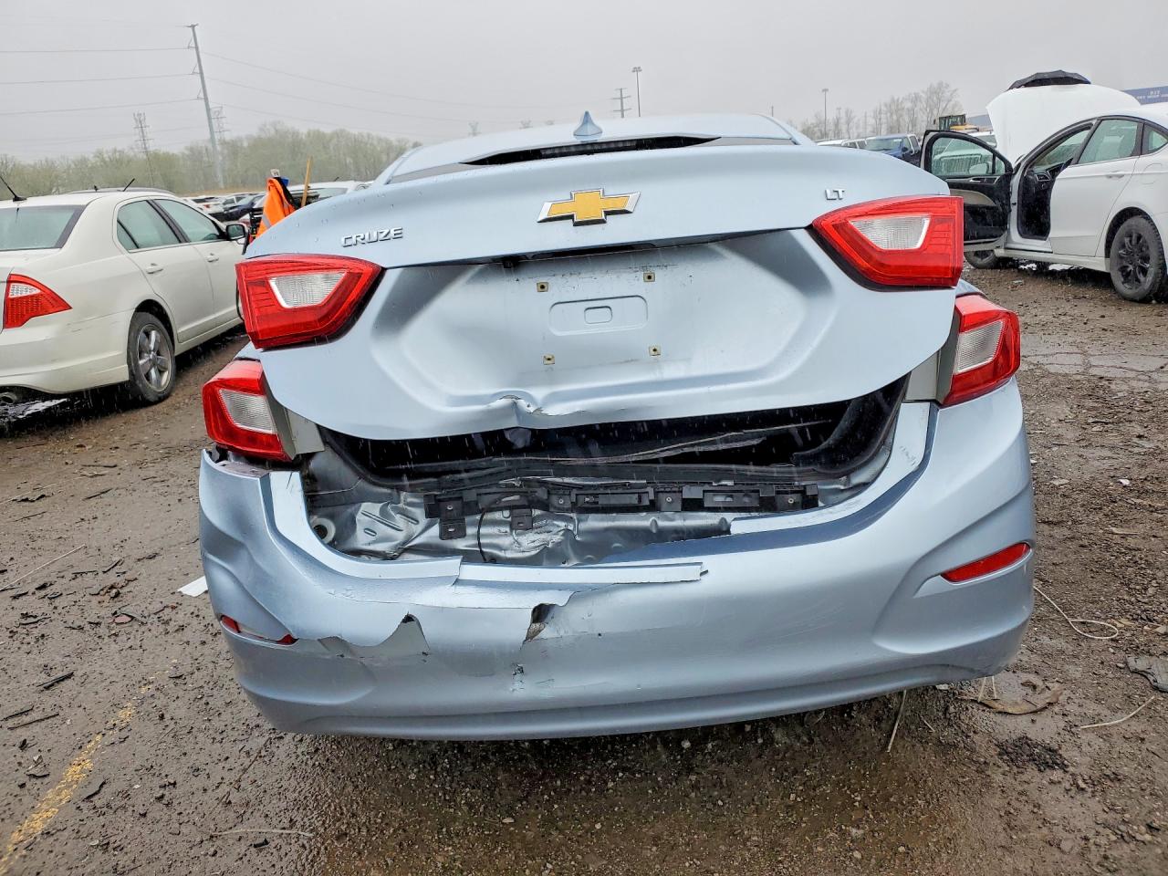 2017 CHEVROLET CRUZE