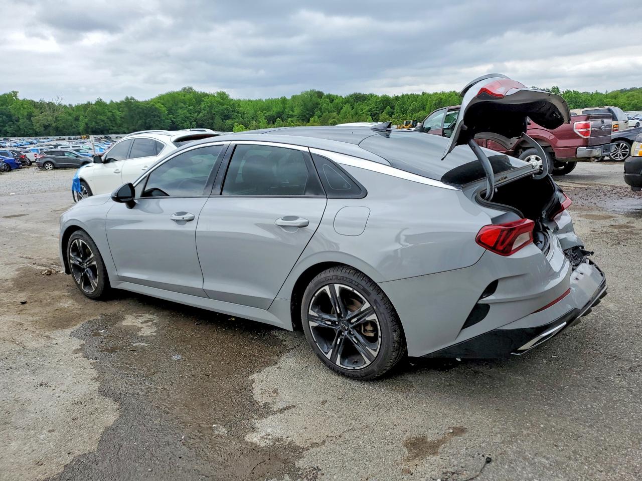2021 KIA K5