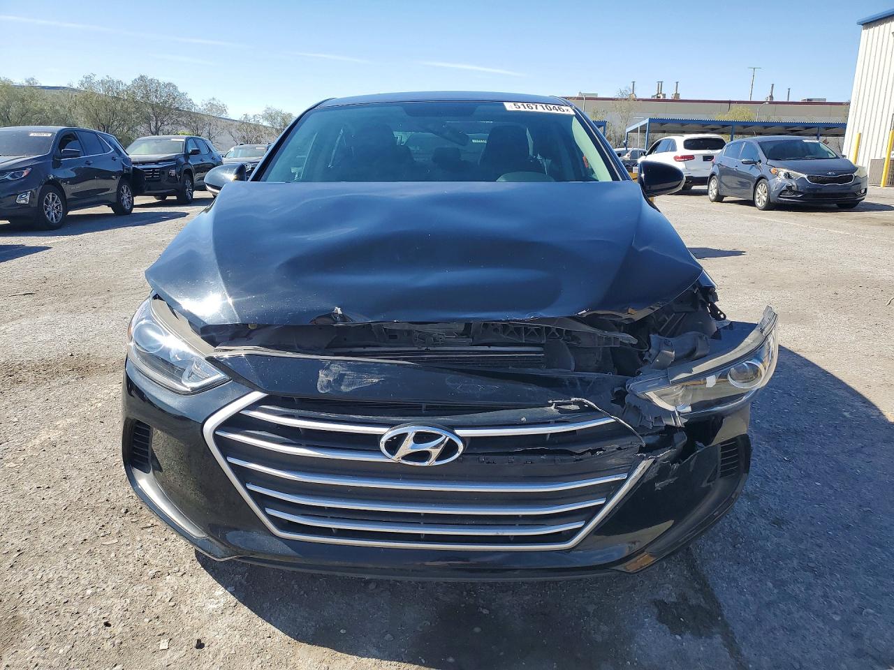 2017 HYUNDAI ELANTRA