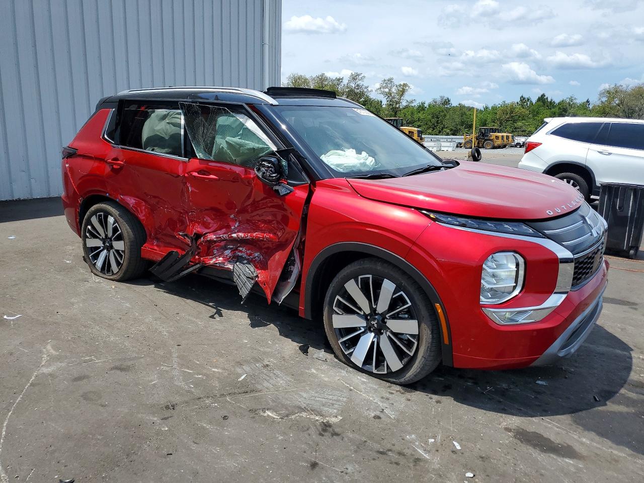 2025 MITSUBISHI OUTLANDER
