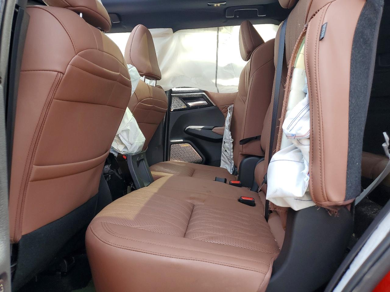 2025 MITSUBISHI OUTLANDER