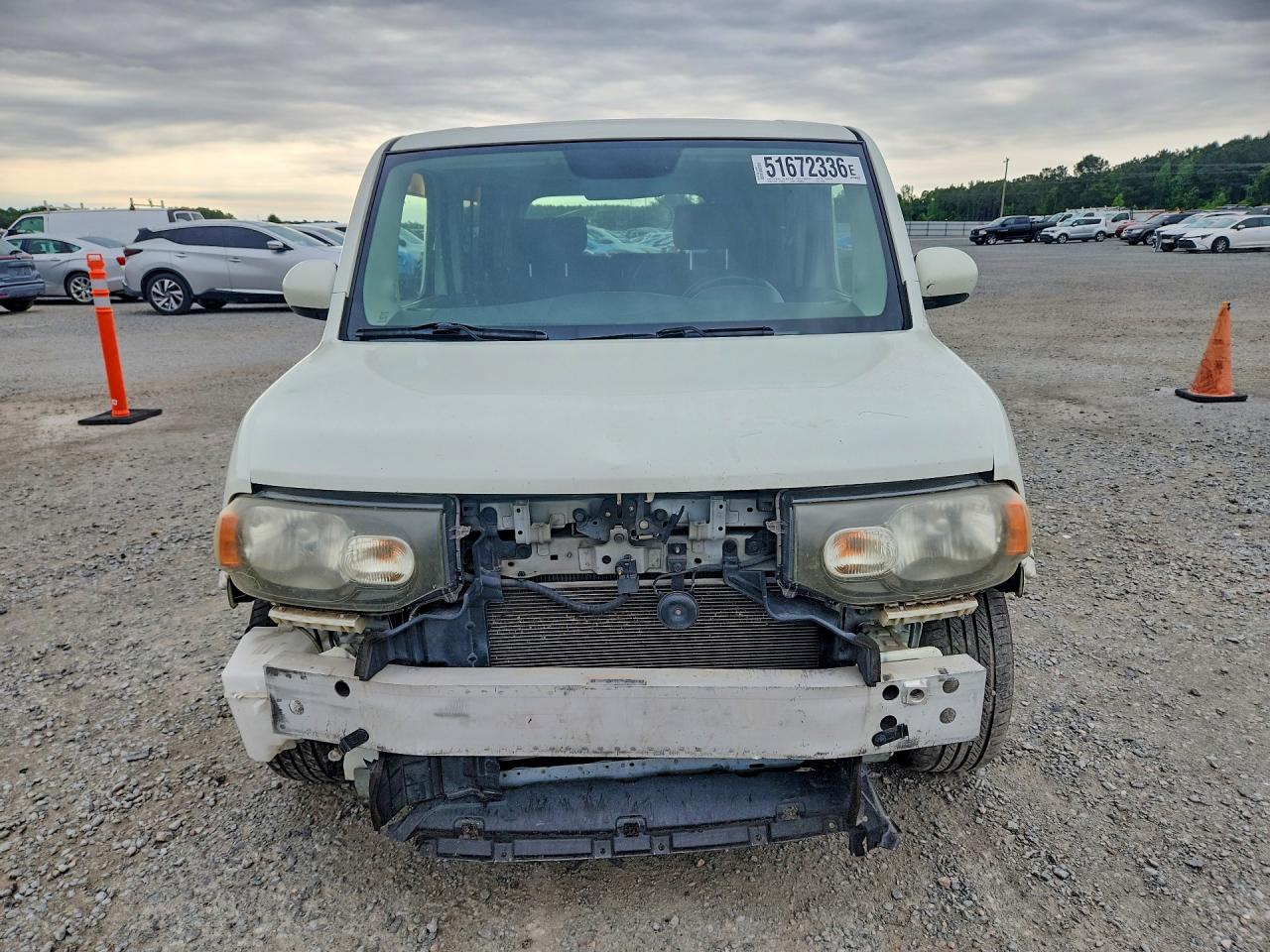 2010 NISSAN CUBE