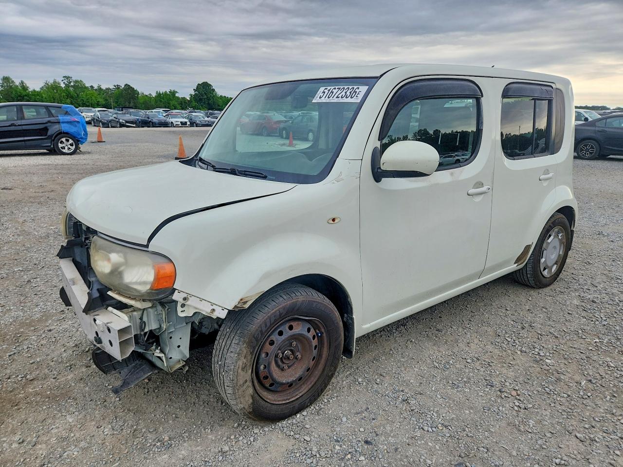 2010 NISSAN CUBE