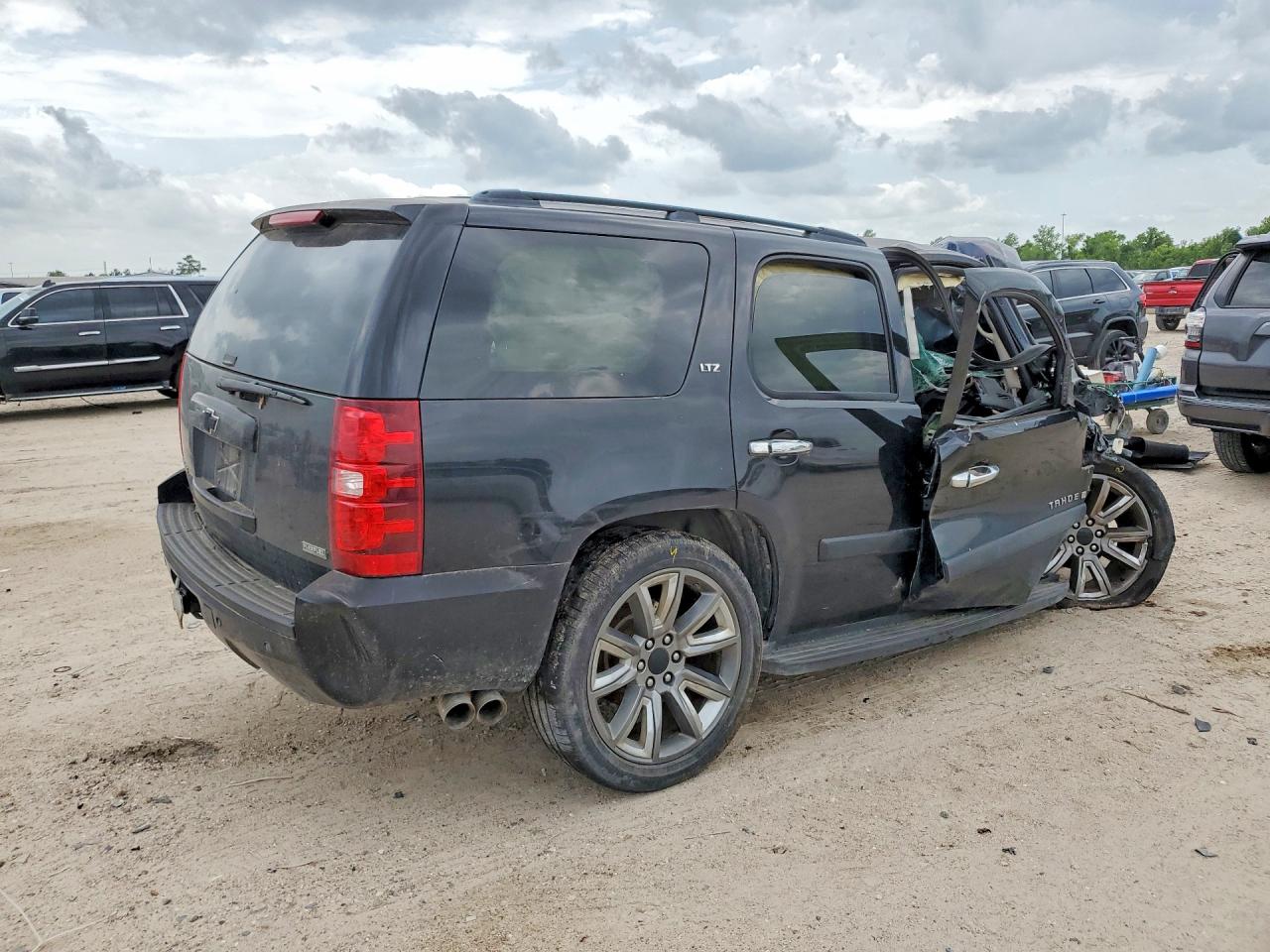 2008 CHEVROLET TAHOE