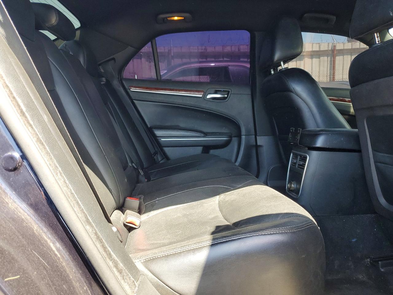 2012 CHRYSLER 300