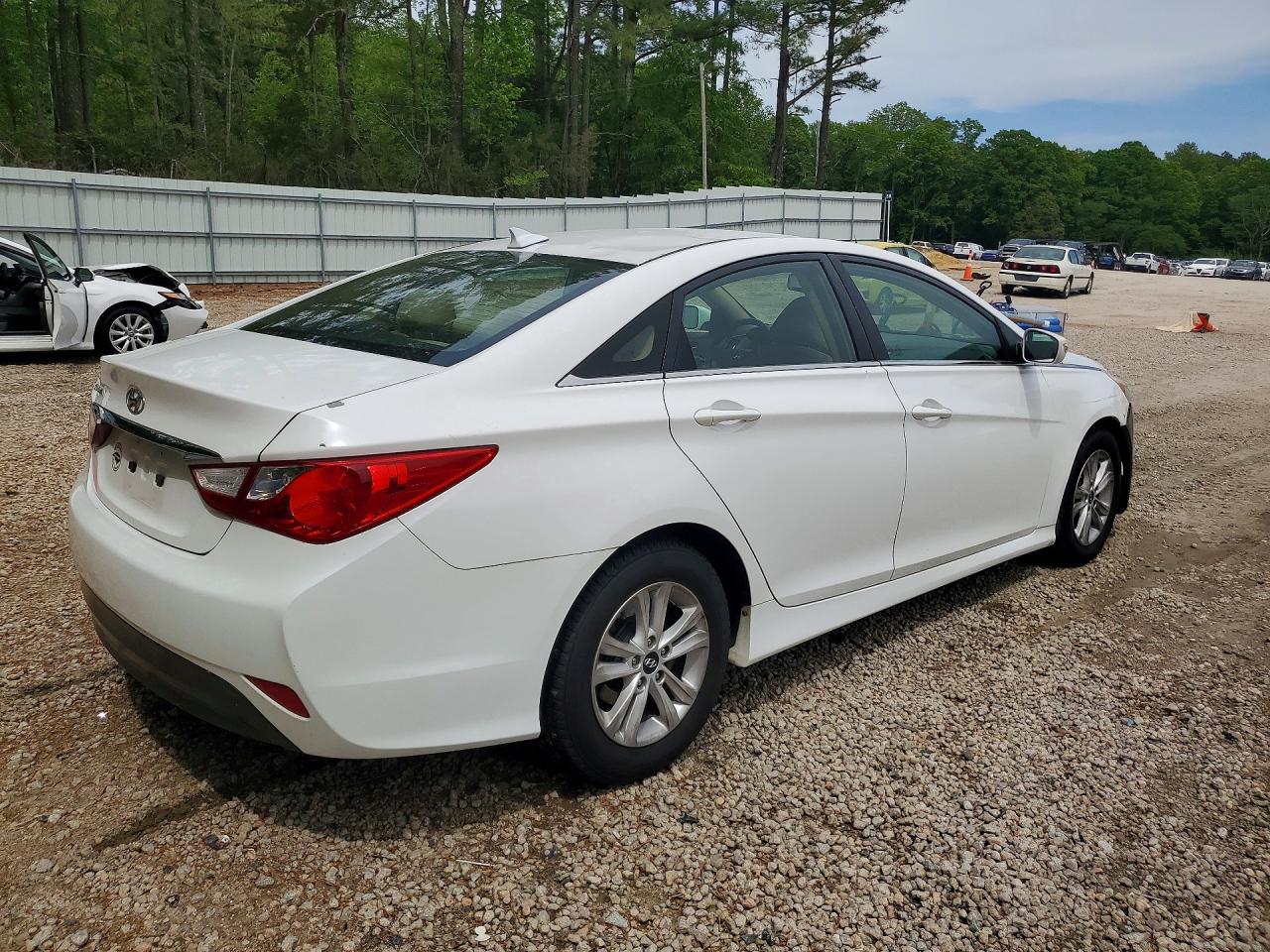 2014 HYUNDAI SONATA