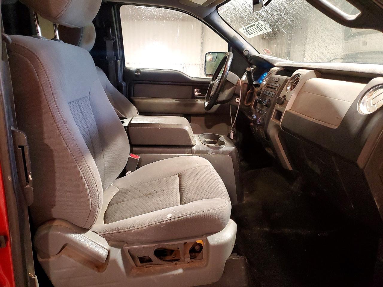 2012 FORD F150