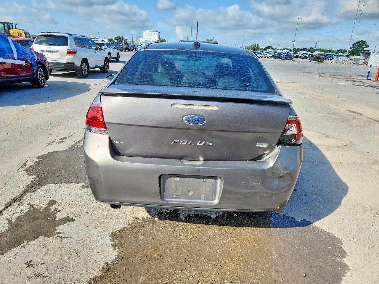 2011 FORD FOCUS