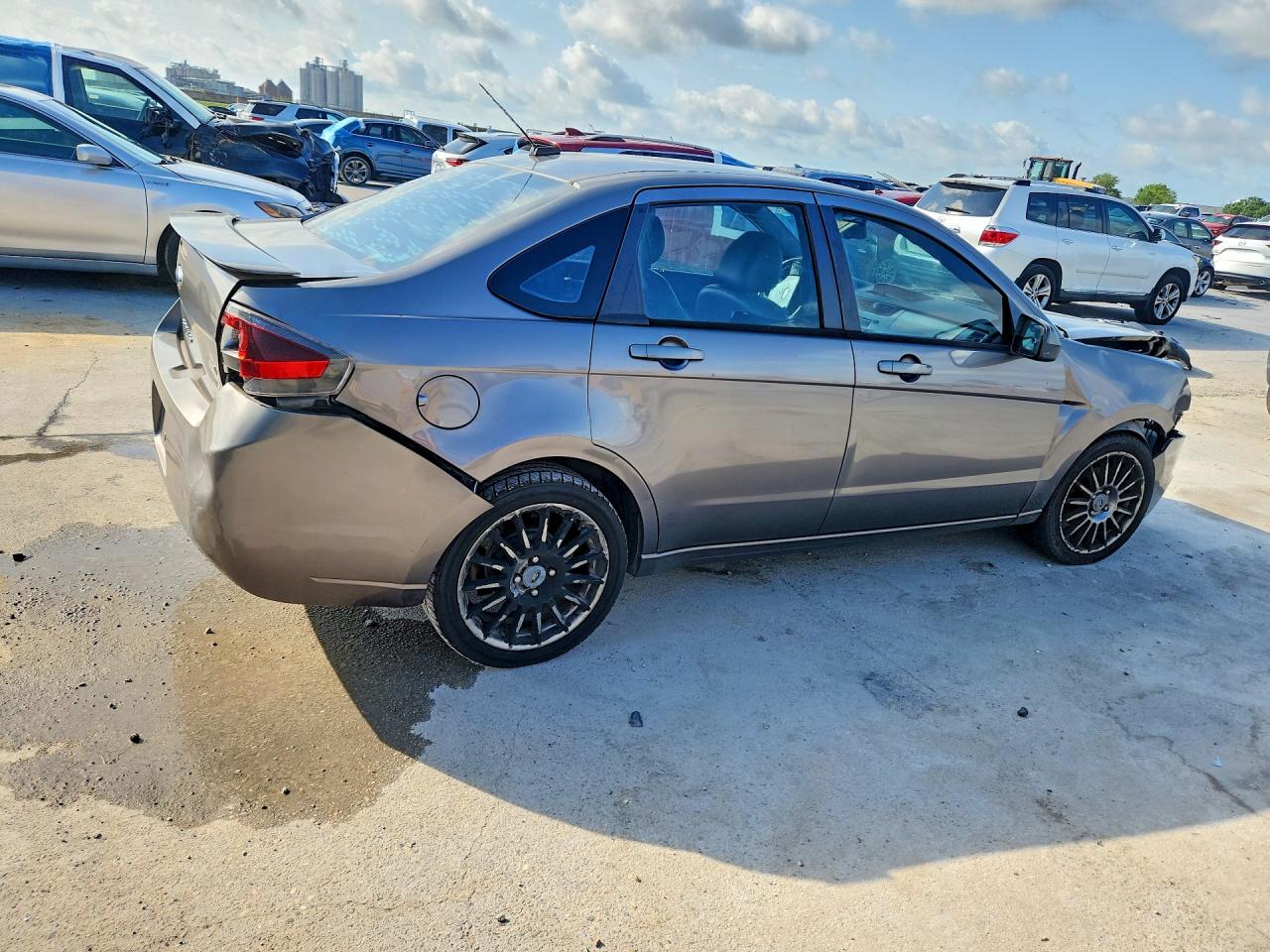 2011 FORD FOCUS