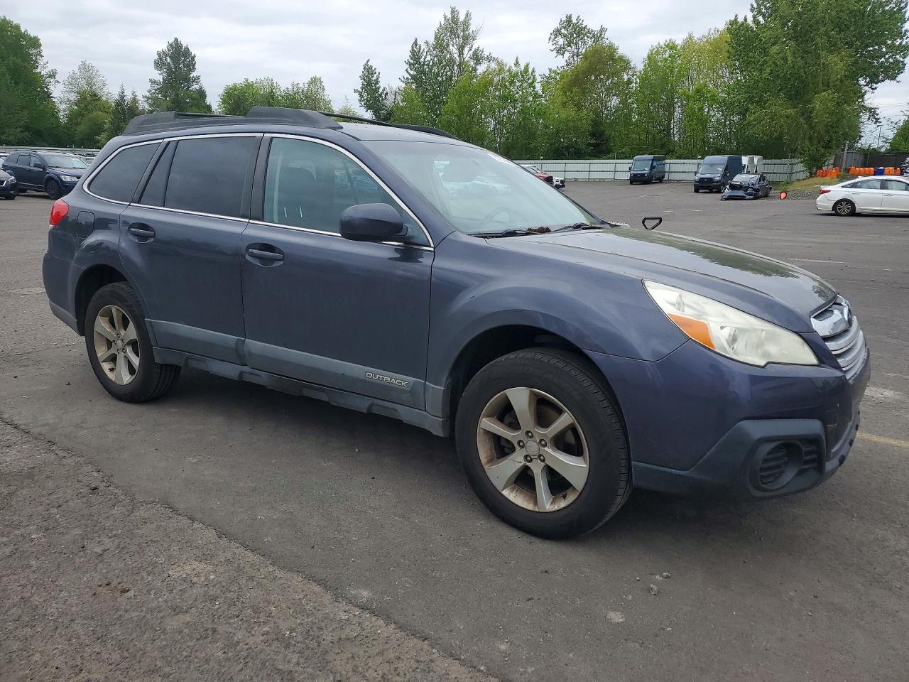 2013 SUBARU OUTBACK