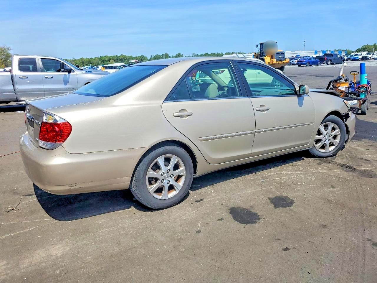 2005 TOYOTA CAMRY
