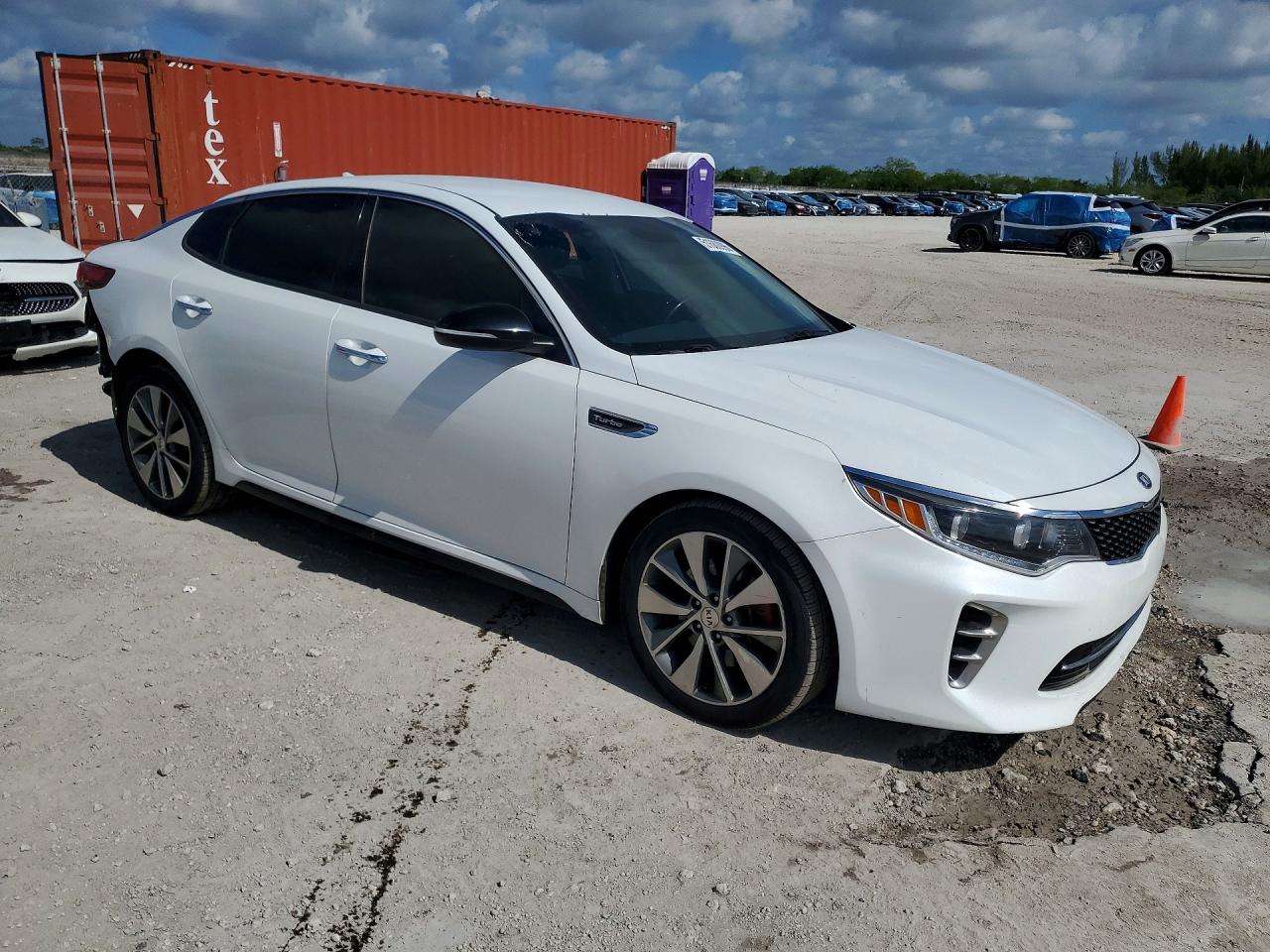 2017 KIA OPTIMA