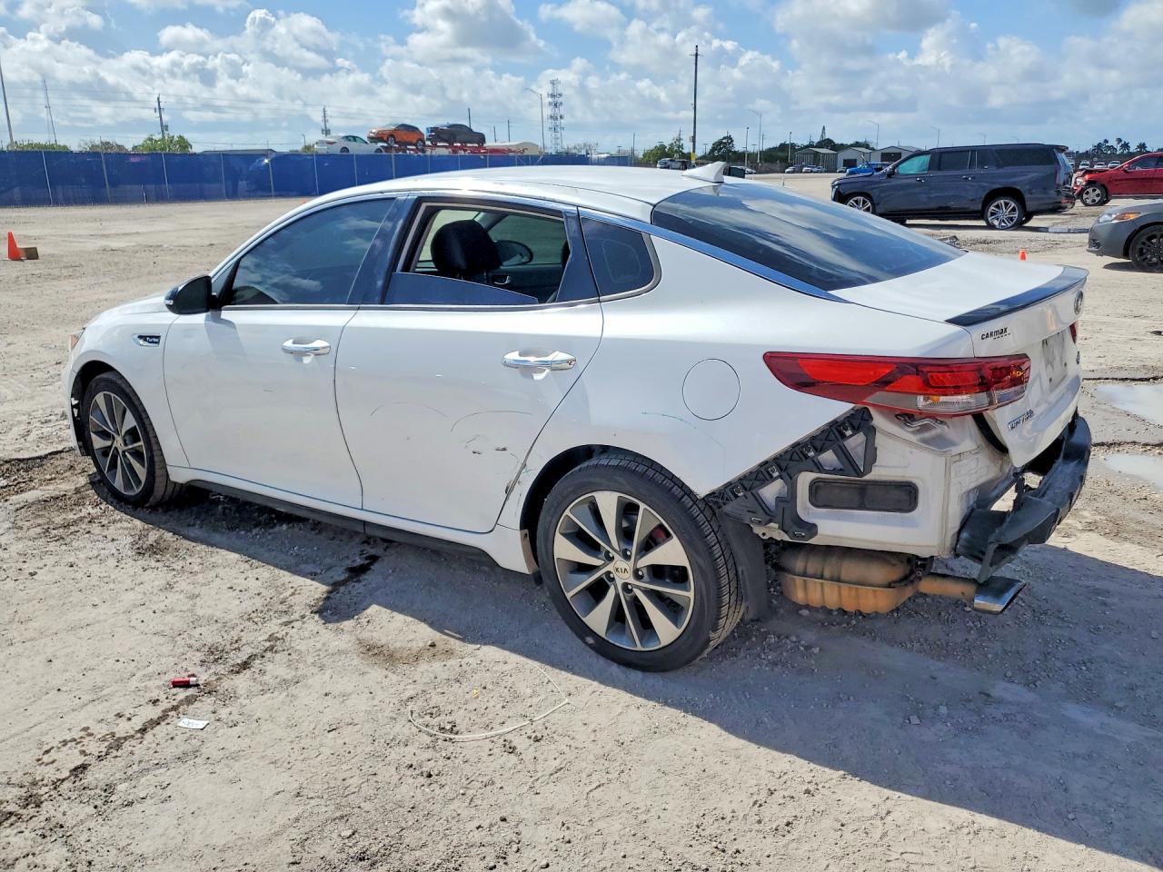 2017 KIA OPTIMA