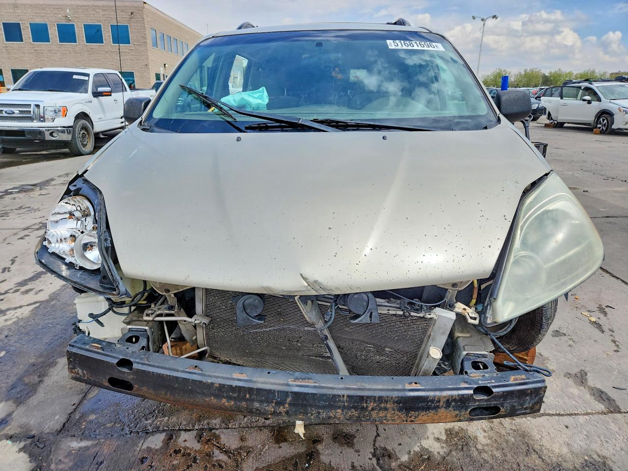 2005 TOYOTA SIENNA