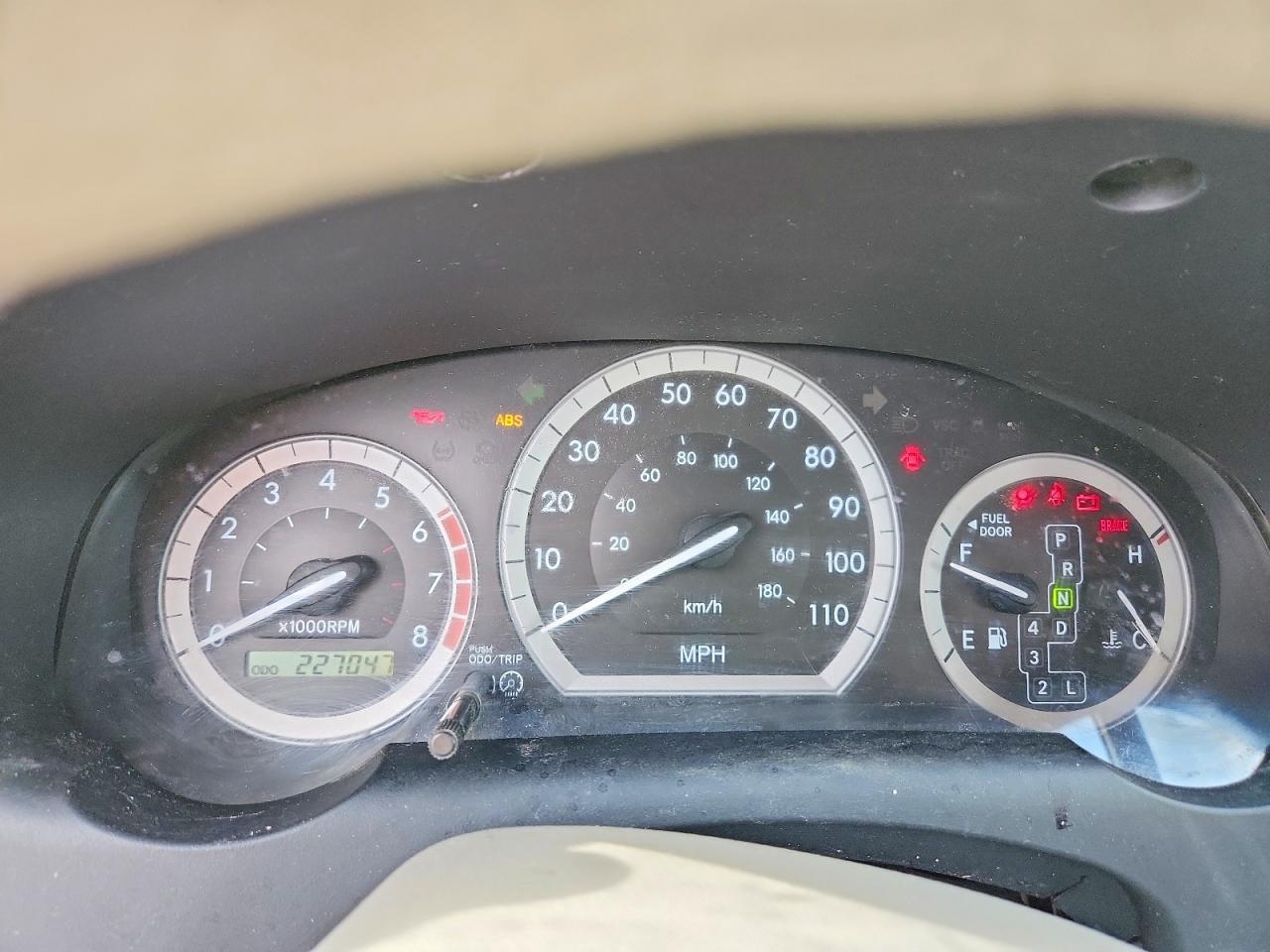 2005 TOYOTA SIENNA