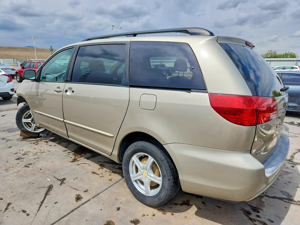 2005 TOYOTA SIENNA