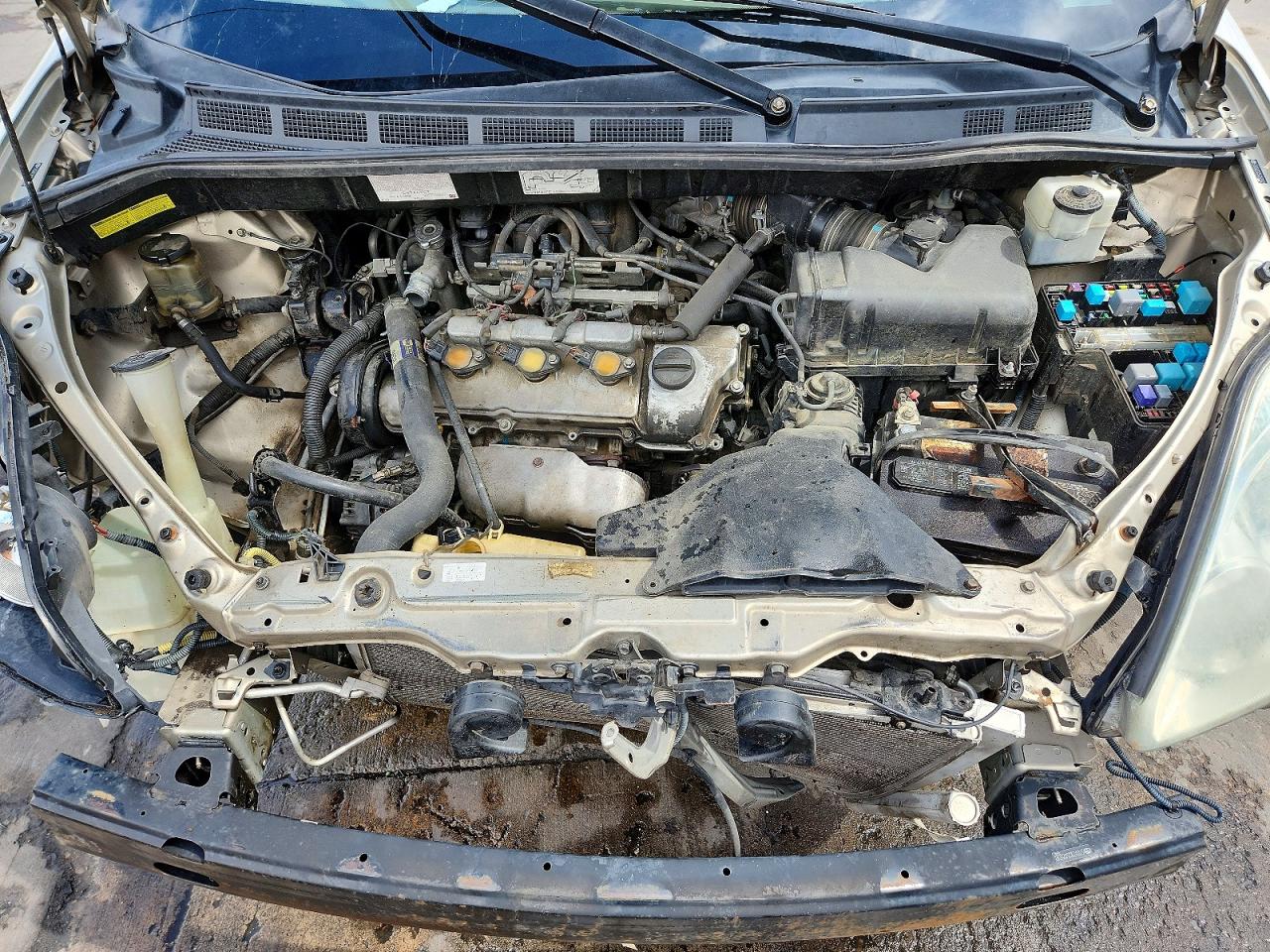 2005 TOYOTA SIENNA