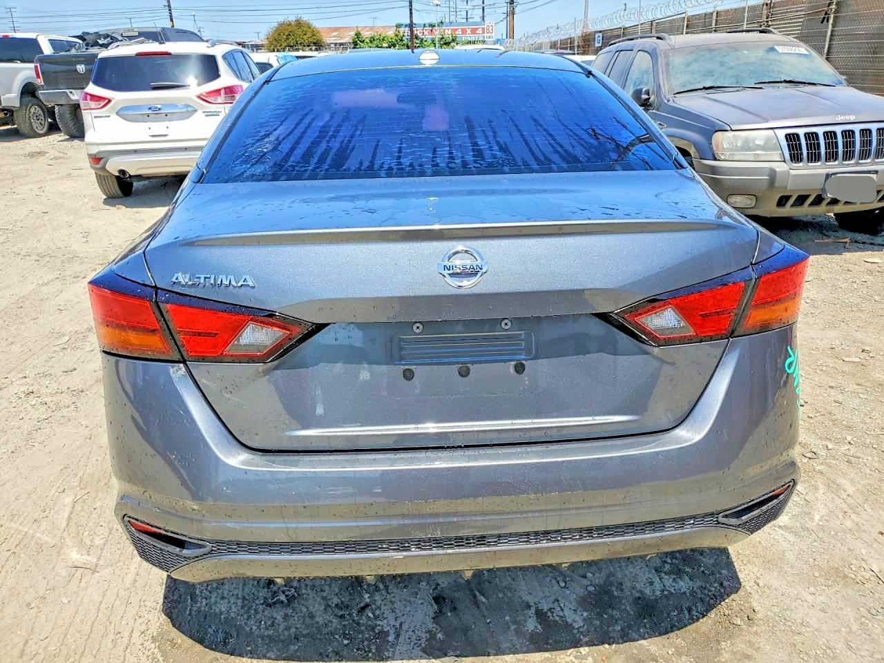 2019 NISSAN ALTIMA