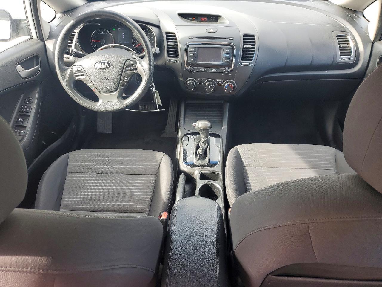 2017 KIA FORTE