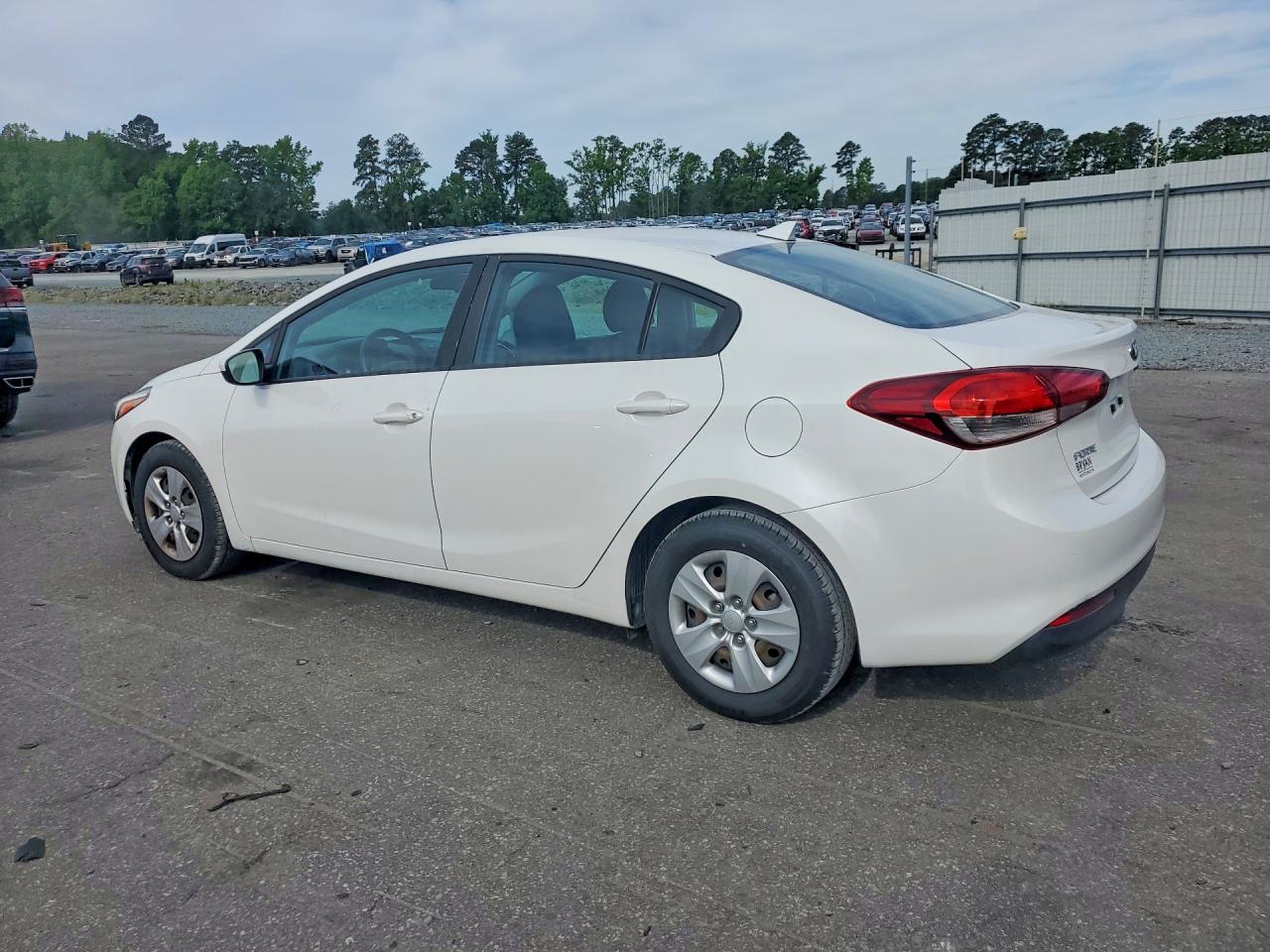 2017 KIA FORTE