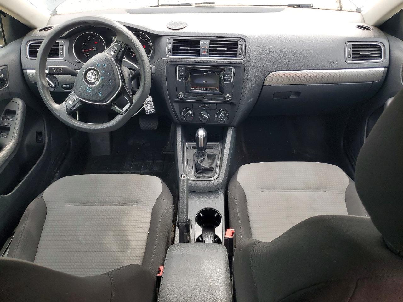 2017 VOLKSWAGEN JETTA