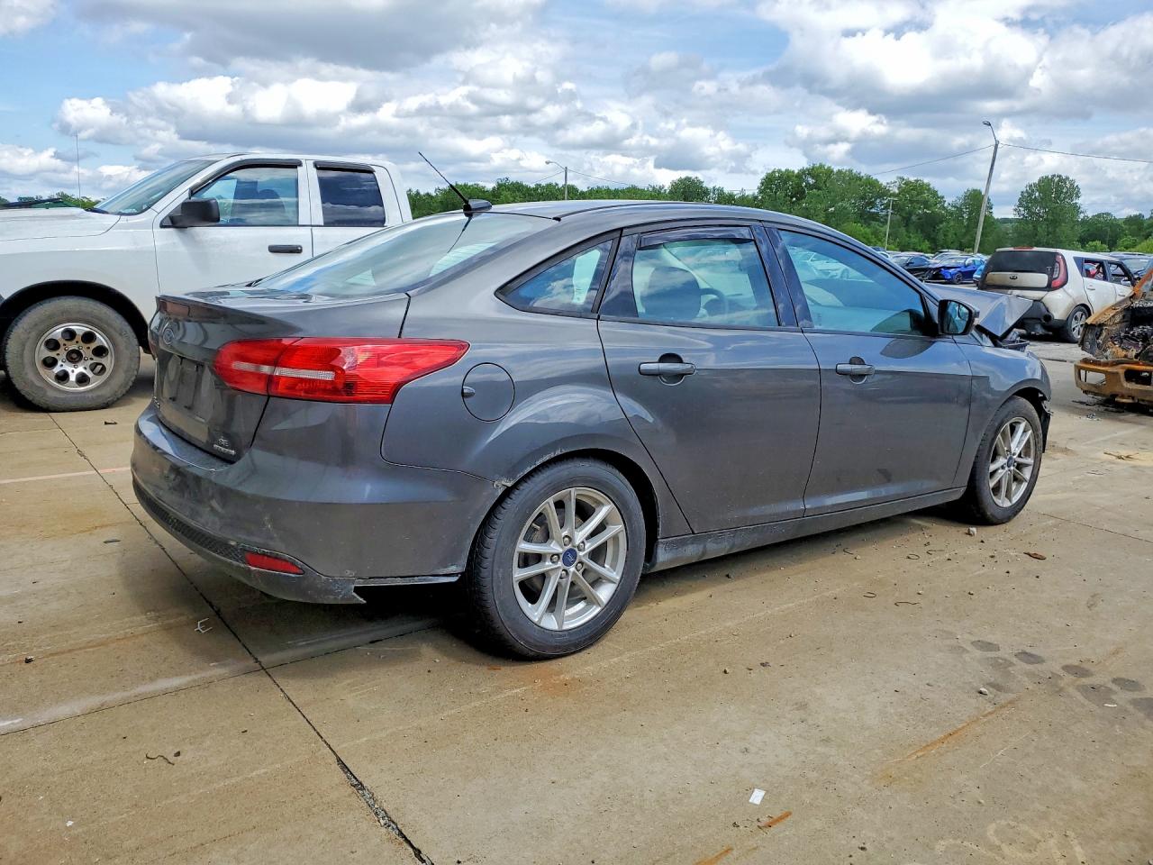 2016 FORD FOCUS