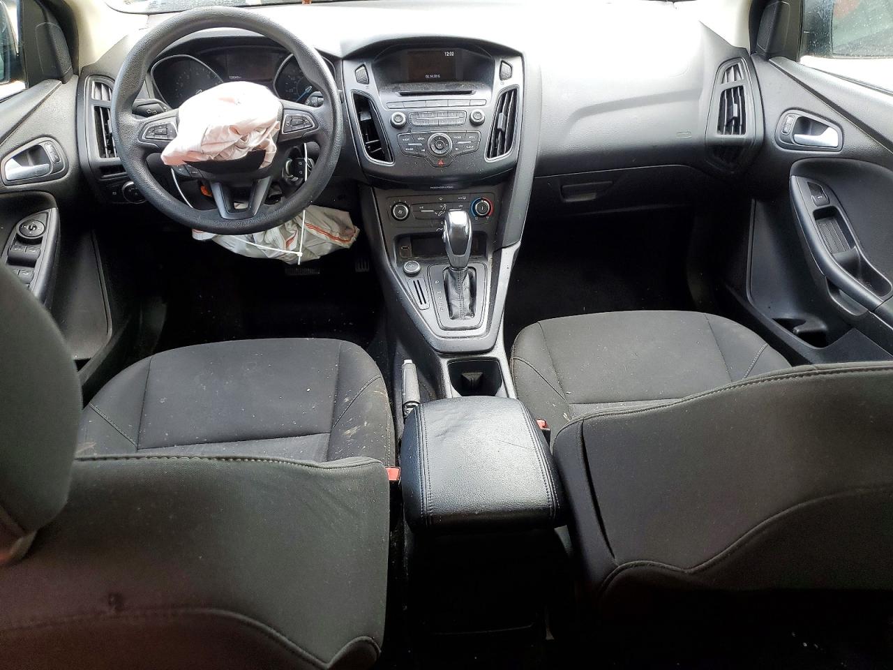 2016 FORD FOCUS
