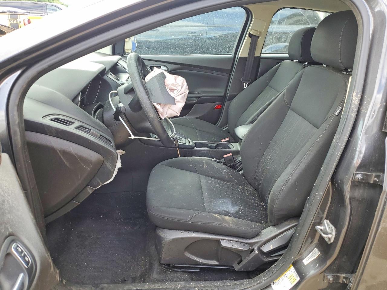 2016 FORD FOCUS