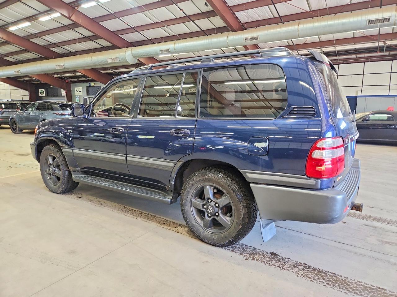 2003 TOYOTA LAND CRUIS