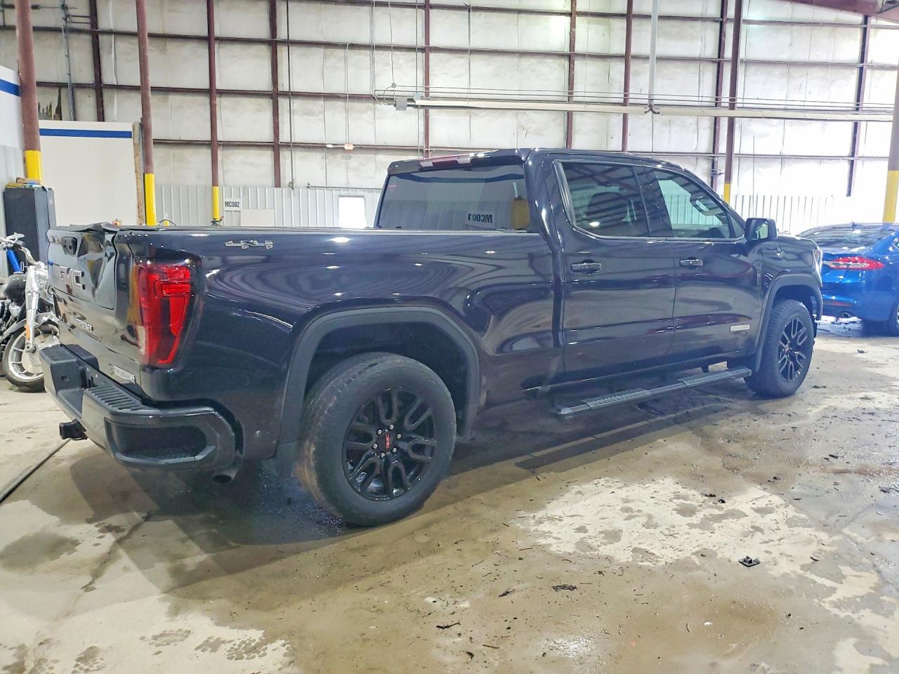 2022 GMC SIERRA