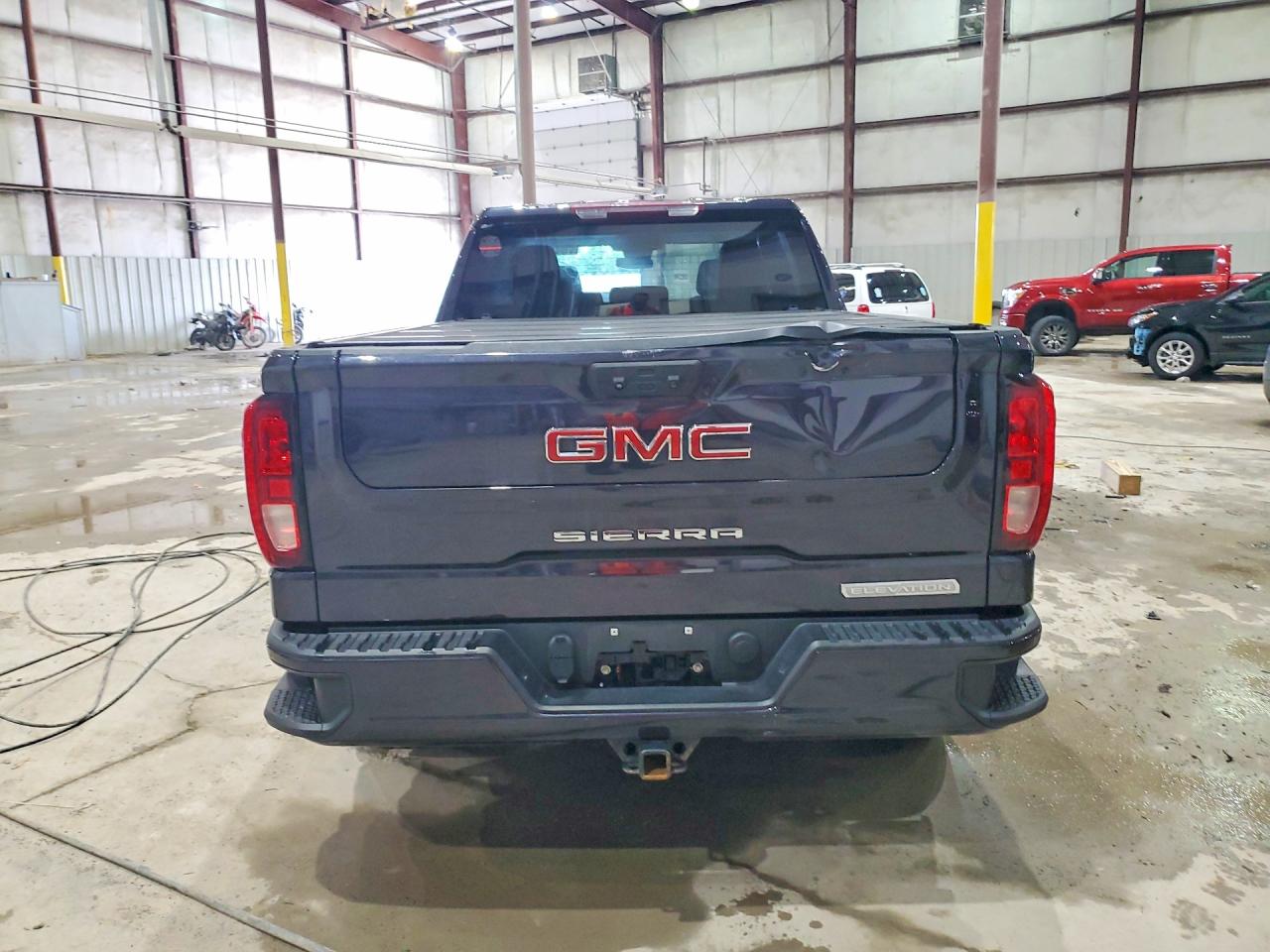 2022 GMC SIERRA