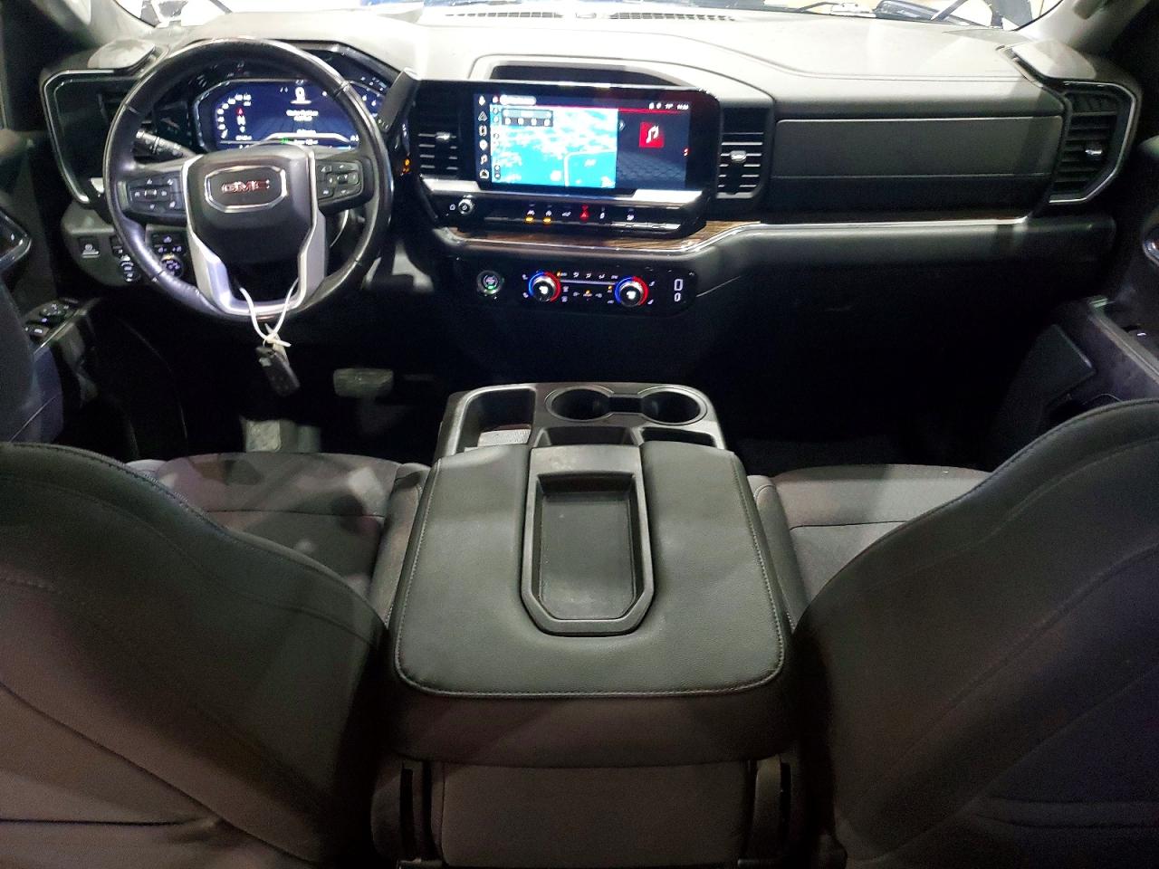 2022 GMC SIERRA