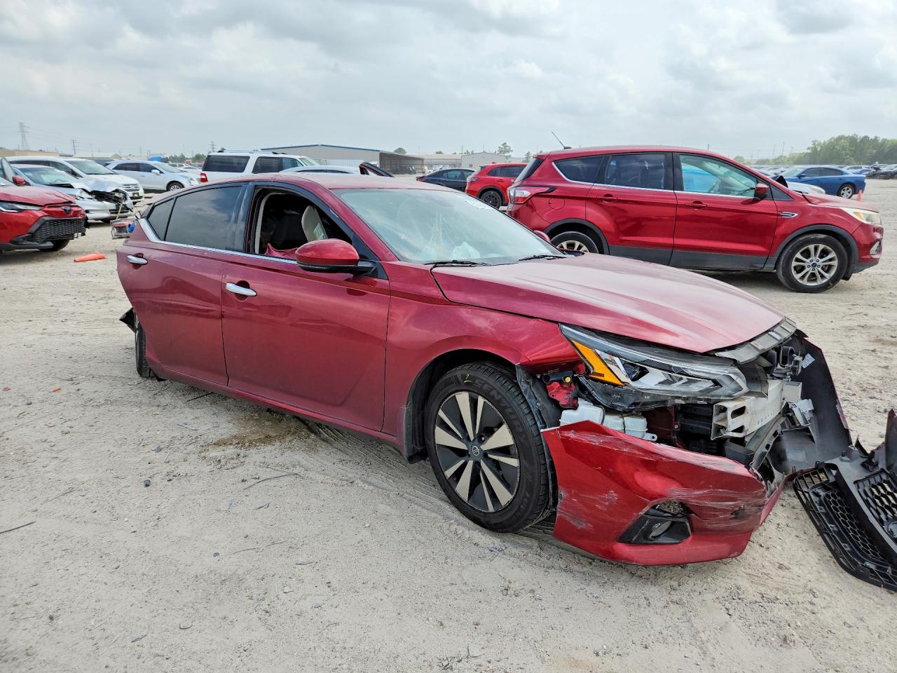 2019 NISSAN ALTIMA SV