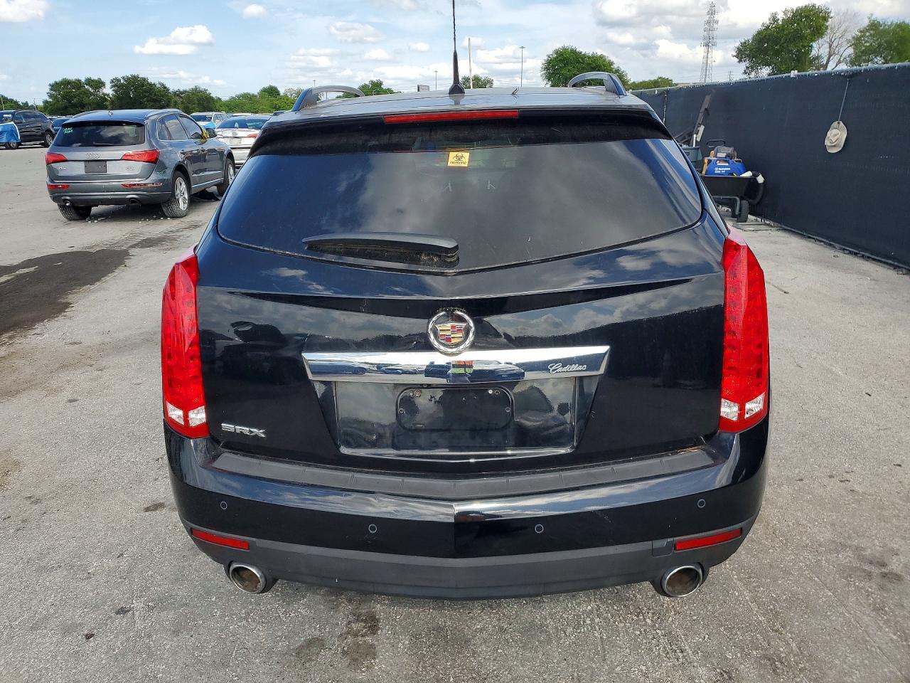 2011 CADILLAC SRX