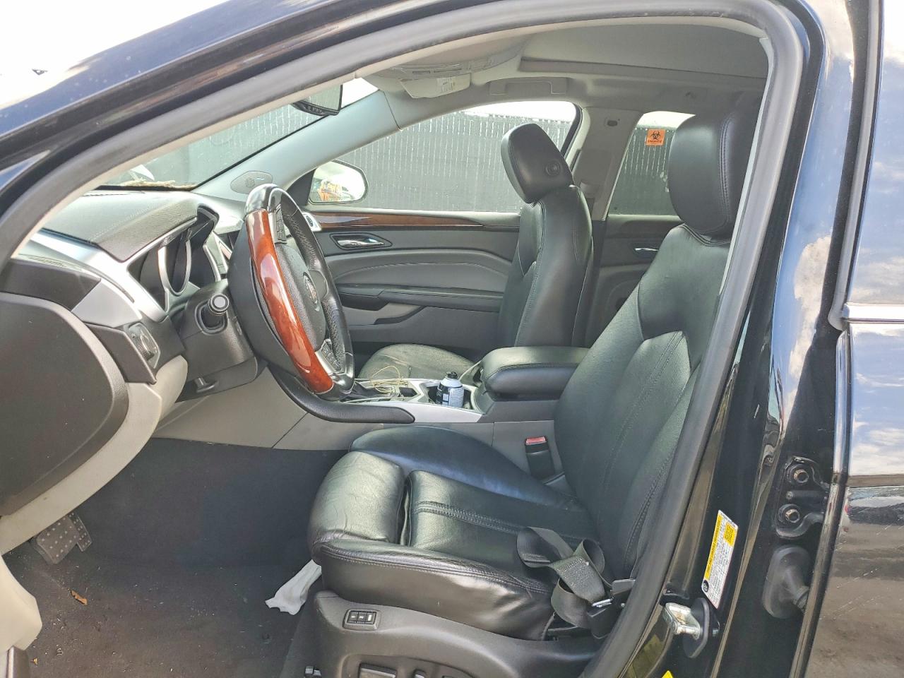 2011 CADILLAC SRX