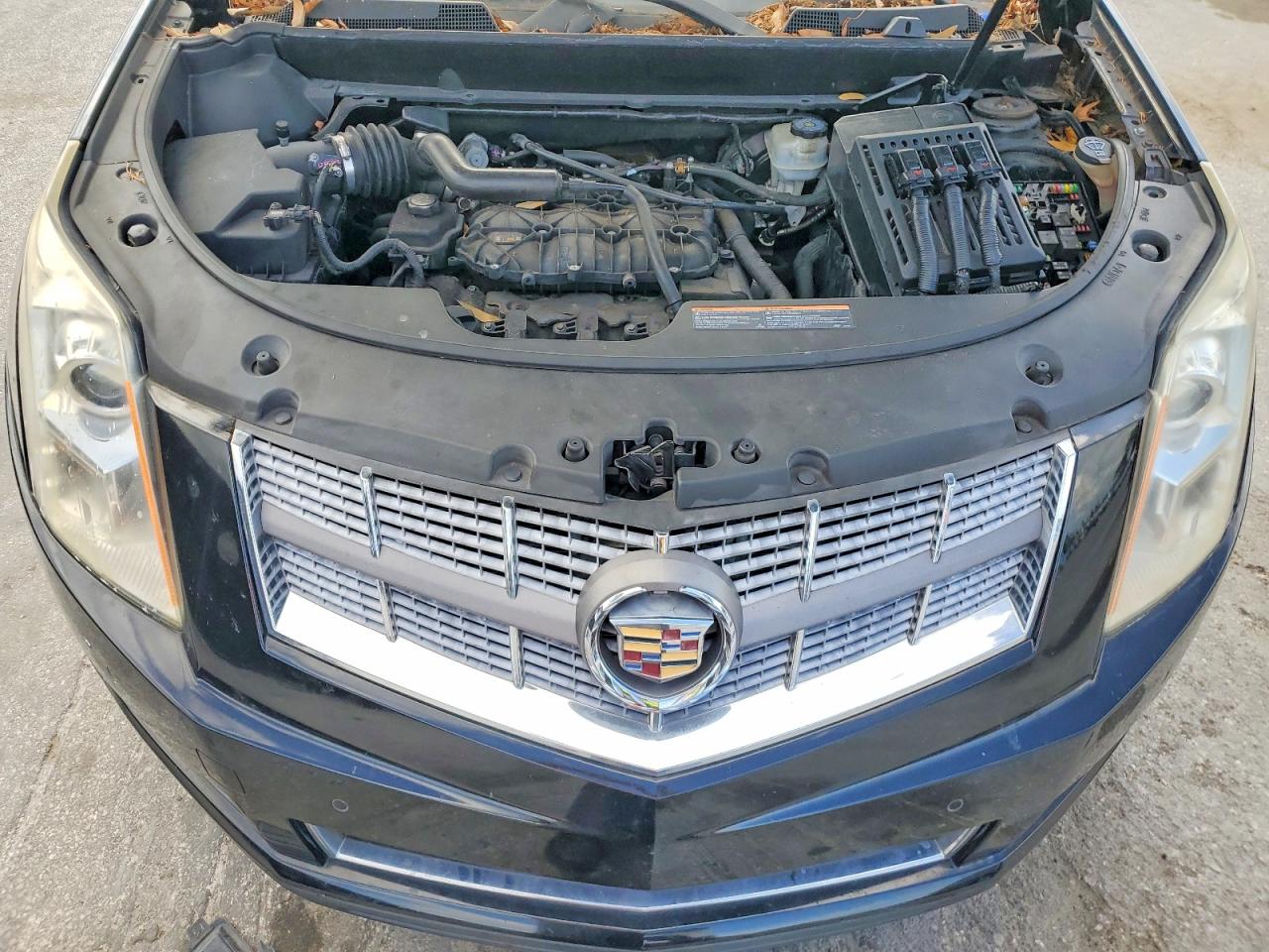 2011 CADILLAC SRX