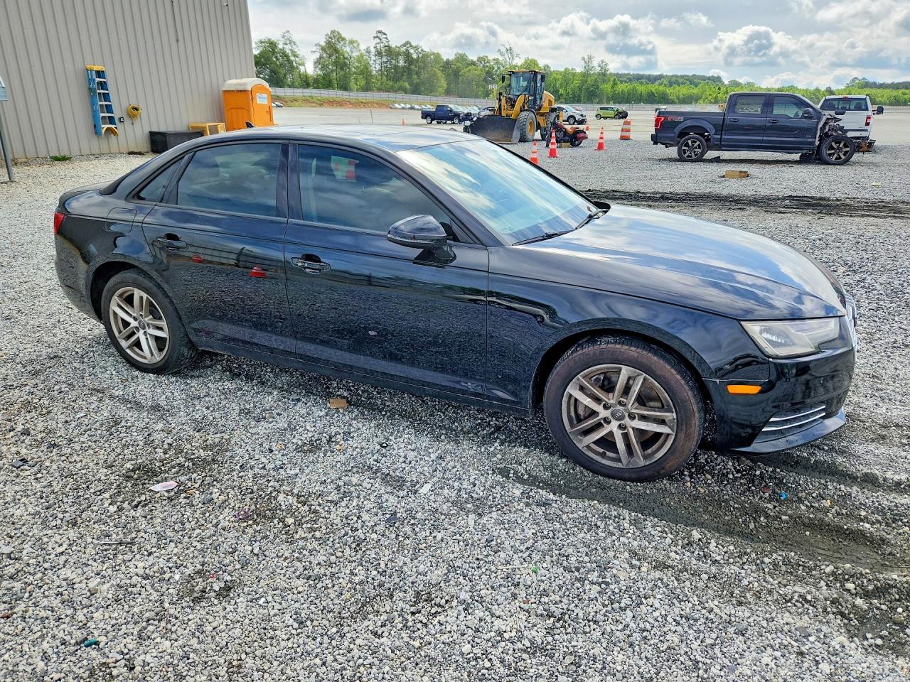 2017 AUDI A4