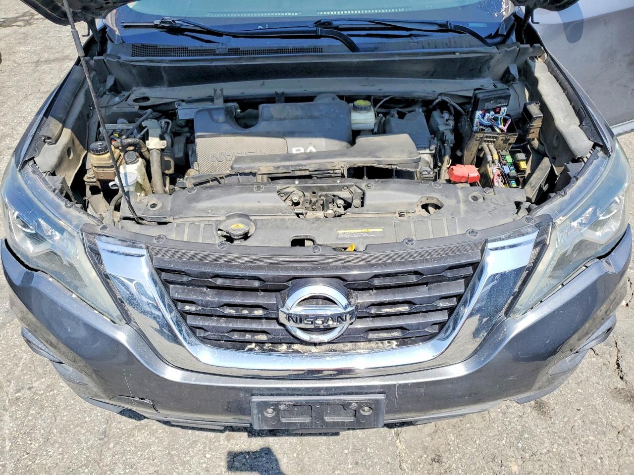 2017 NISSAN PATHFINDER