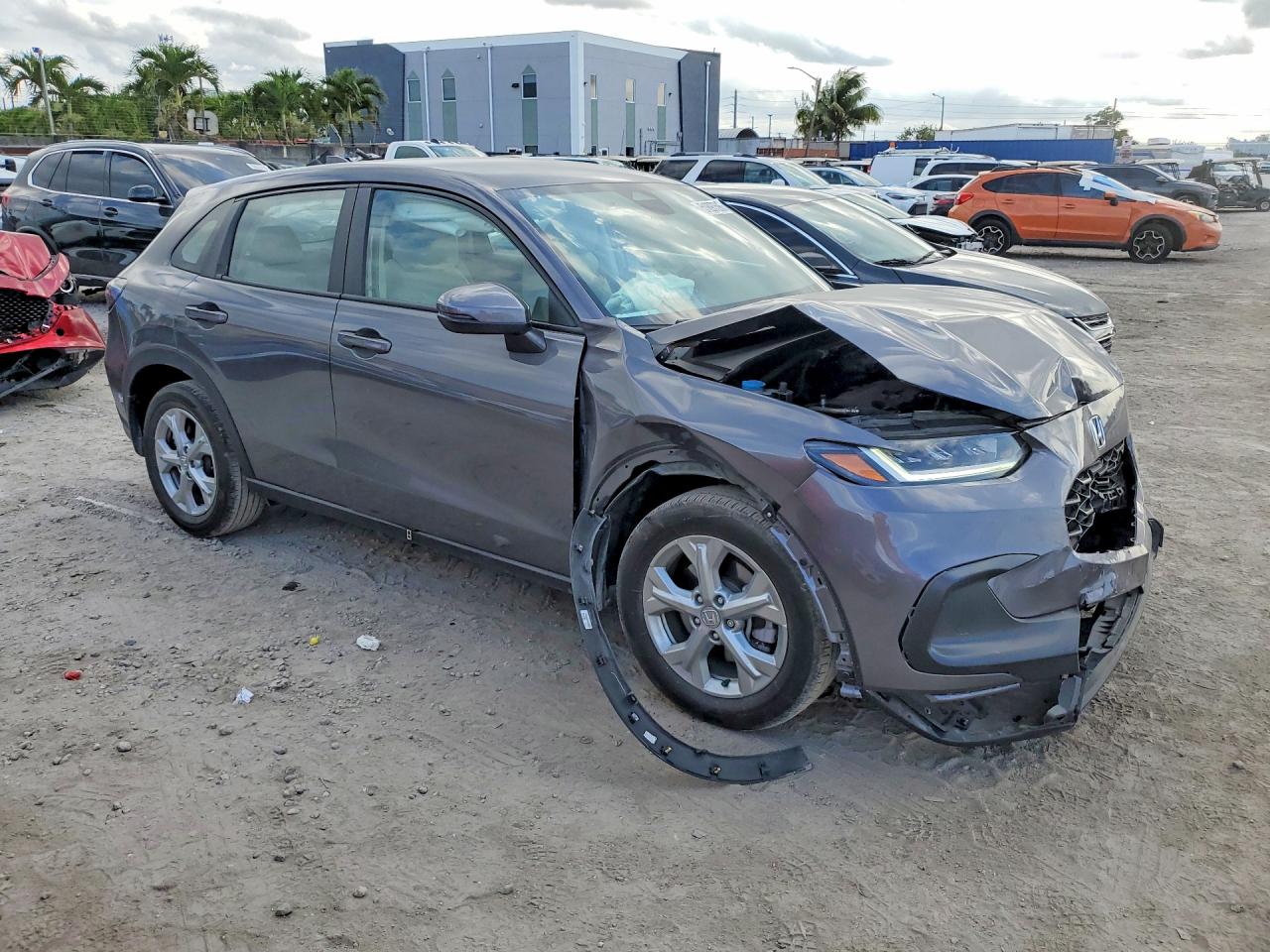 2025 HONDA HR-V