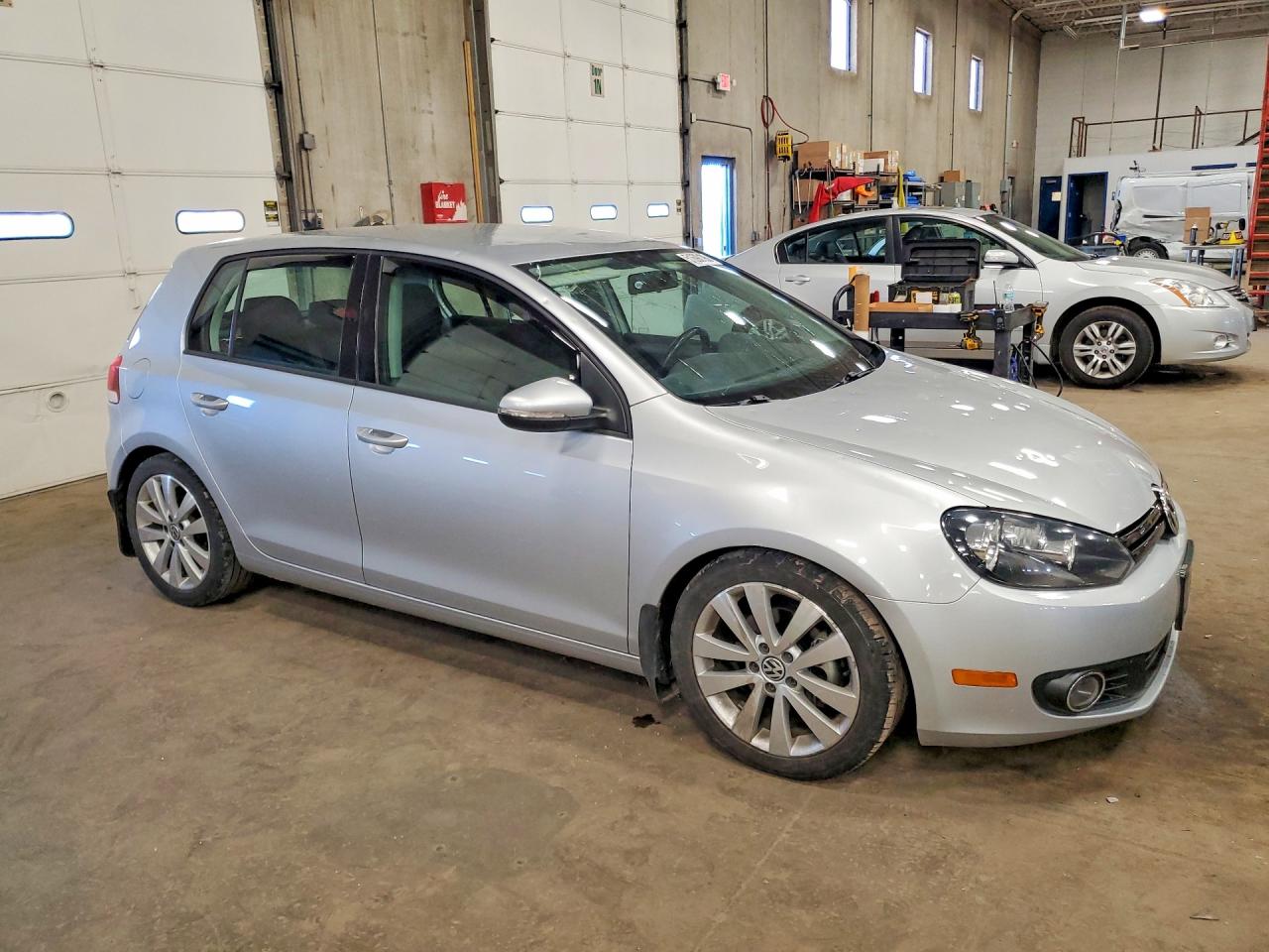 2014 VOLKSWAGEN GOLF
