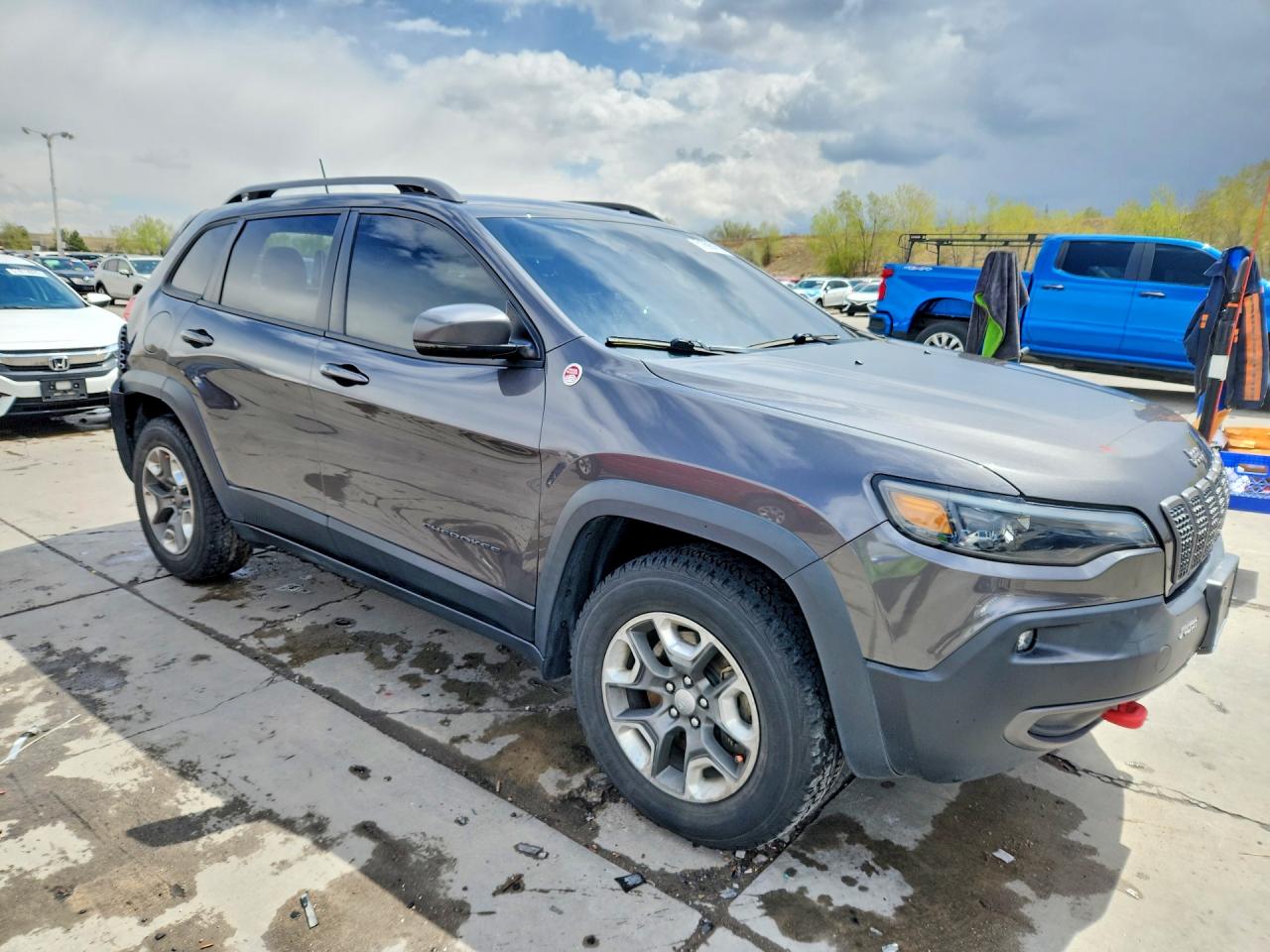 2019 JEEP CHEROKEE