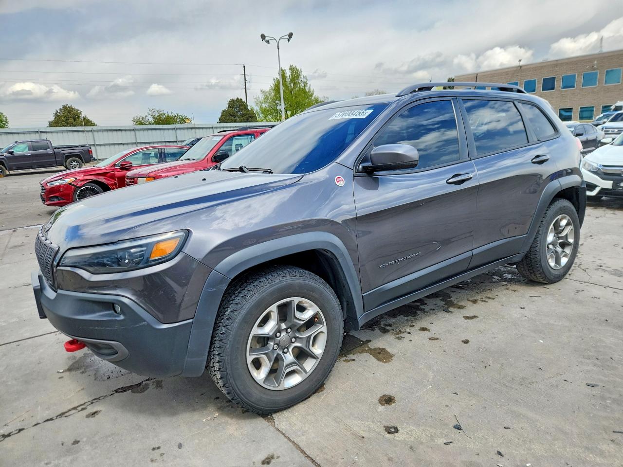 2019 JEEP CHEROKEE