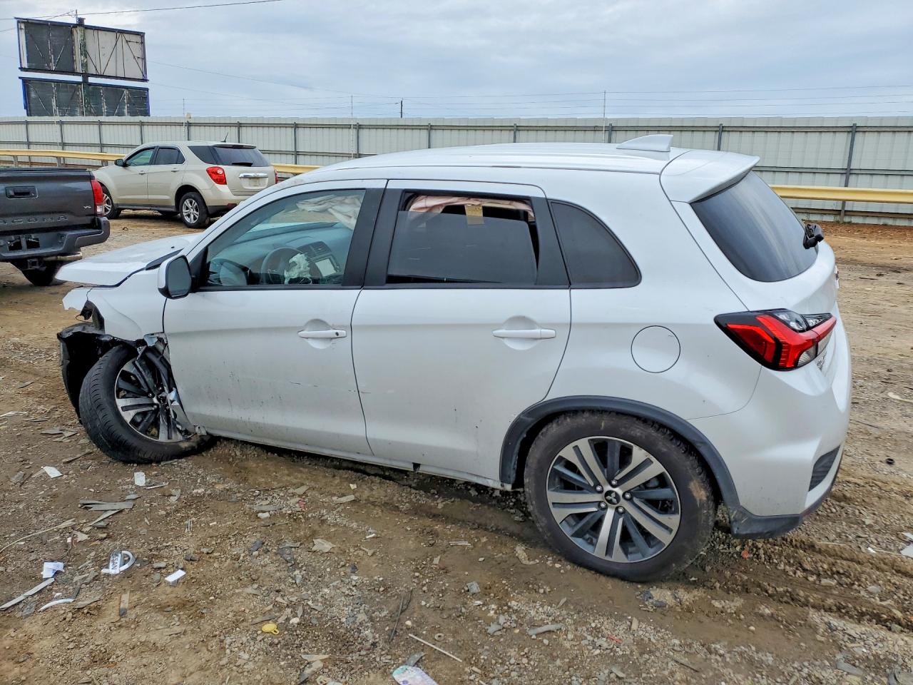 2024 MITSUBISHI OUTLANDER