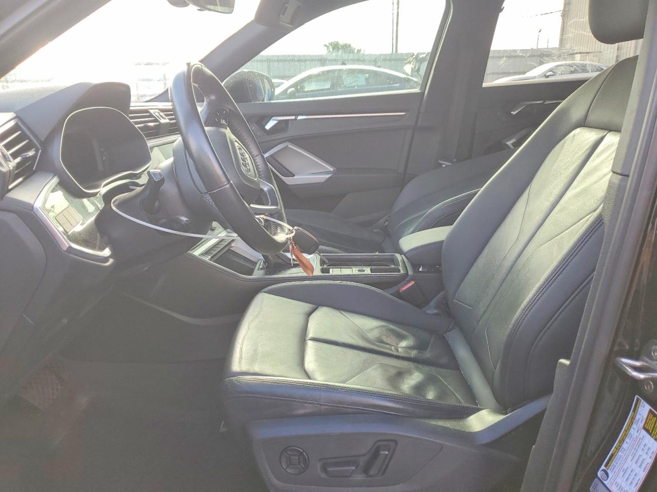 2020 AUDI Q3